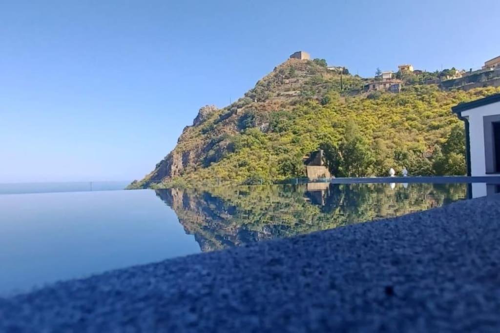 Suite Apartments Branco - Infinity Pool & Sea View - 5 Minuti Dal Centro Taormina Exterior photo